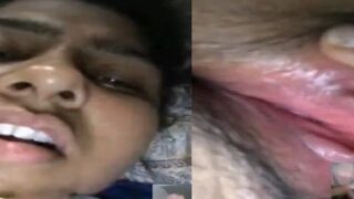 Indian girl village pussy wetness shown live
