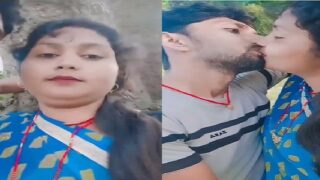 Hottest Desi wife kissing ex-lover village sex MMS