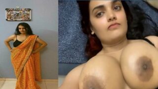 Horny bhabhi in saree exposing big boobs selfie