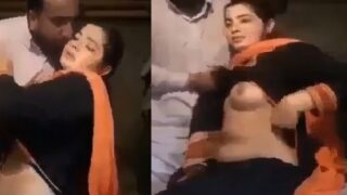 Village muslim bhabhi boobs sucked in salwar kameez